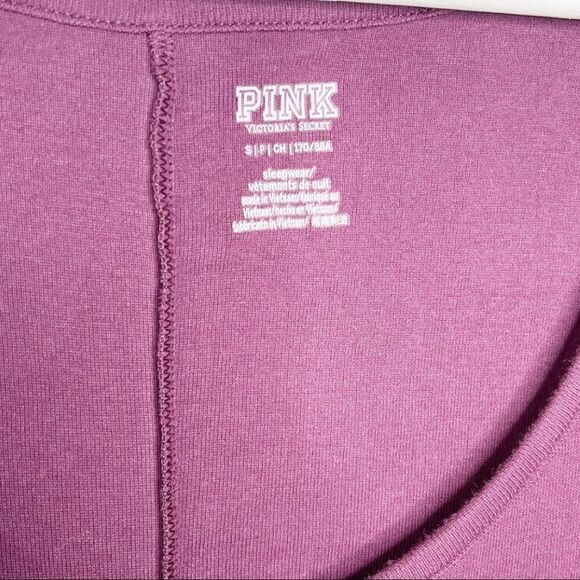 VICTORIA'S SECRET PINK Plum Burgundy Candy Cane Heart Onesie Pajamas Rom… - Picture 3 of 7